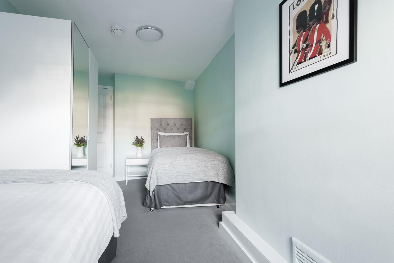 The Euston St Pancras Apartments Londra Esterno foto